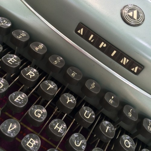 Ah, such a crisp design could only foster concision!